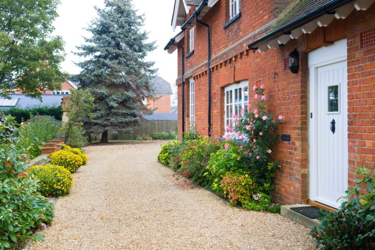 How to Add a Touch of Luxury to Your Driveway on a Budget
