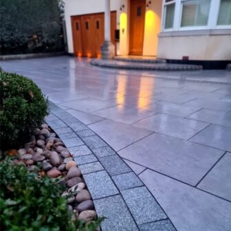 How to Choose the Right Driveway Contractor
